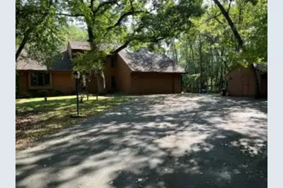 35561  Wayfare Trl, Summit, WI 53066 - Photo 1