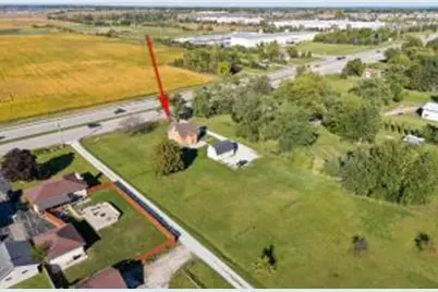 6733  38th St, Somers, WI 53144 - Photo 1