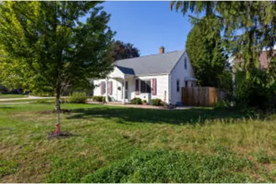 1324  Park Ave, West Bend, WI 53090 - Photo 1