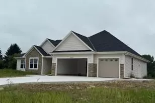 N93W23885 Pebble Brook Way, Lisbon, WI 53089 - Photo 1