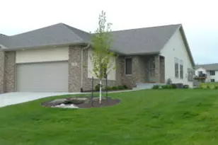 263 Heritage Dr, Fort Atkinson, WI 53538 - Photo 1