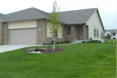 265  Heritage Dr, Fort Atkinson, WI 53538 - Photo 1