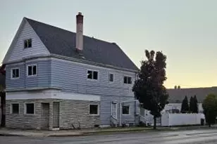 1901 S 26th St, Milwaukee, WI 53204 - Photo 1