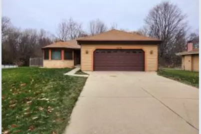 3570 W Cold Spring Rd, Greenfield, WI 53221 - Photo 1