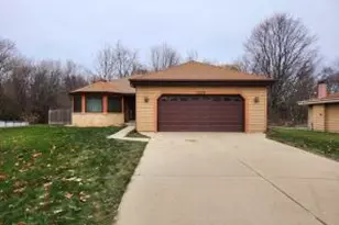 3570 W Cold Spring Rd, Greenfield, WI 53221 - Photo 1