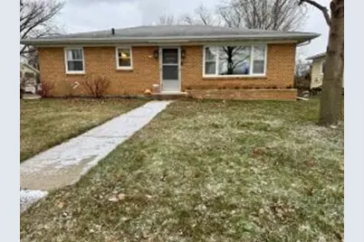 711  Highland Ave, Watertown, WI 53098 - Photo 1