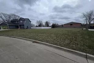 90 W Stuth Ave, West Allis, WI 53214 - Photo 1