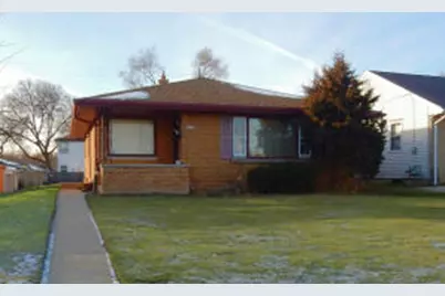 5467 N Green Bay Ave, Milwaukee, WI 53209 - Photo 1