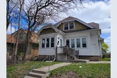 4568 N 38th St, Milwaukee, WI 53209 - Photo 1