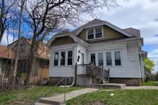4568 N 38th St, Milwaukee, WI 53209 - Photo 1