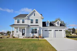 6026 Maxwell Ct, Racine, WI 53402 - Photo 1