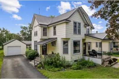 305  S Main St, Cochrane, WI 54622 - Photo 1