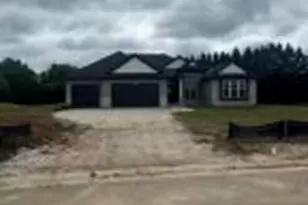 N93W23781 Pebble Brook Way, Lisbon, WI 53089 - Photo 1