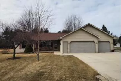 216  Mulberry Dr, Waldo, WI 53093 - Photo 1