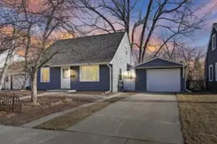 W62N332 Hanover Ave, Cedarburg, WI 53012 - Photo 1