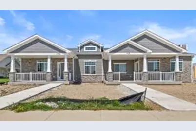 2910  21st St, Kenosha, WI 53140 - Photo 1