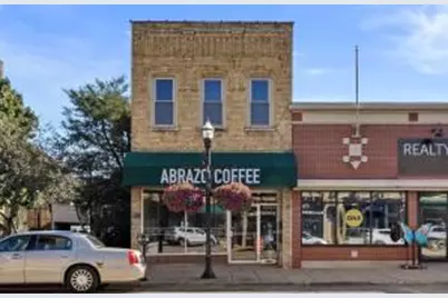 321  Main St, Racine, WI 53403 - Photo 1