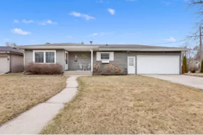 W65N455  Westlawn Ave, Cedarburg, WI 53012 - Photo 1