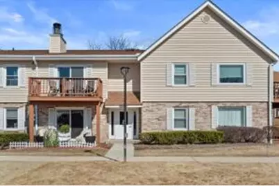 10615 N Ivy Ct, Mequon, WI 53092 - Photo 1