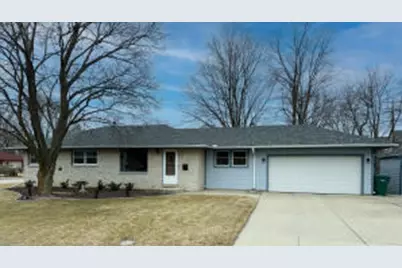 W172N9208  Shady Ln, Menomonee Falls, WI 53051 - Photo 1