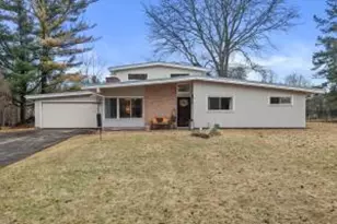 3103 W Riverland Dr, Mequon, WI 53092 - Photo 1