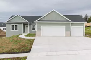 102 Chestnut Ct, Theresa, WI 53091 - Photo 1