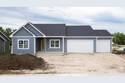 302  Riverside Ct, Theresa, WI 53091 - Photo 1