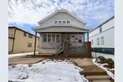 1927 S 36th St #1929, Milwaukee, WI 53215 - Photo 1