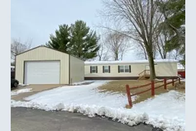 35  Buckingham Ln, Holmen, WI 54636 - Photo 1