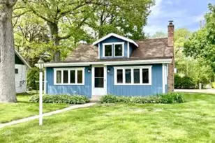 556 Highland Rd, Williams Bay, WI 53191 - Photo 1