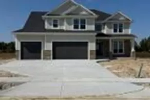 431 Sandstone St, Slinger, WI 53086 - Photo 1