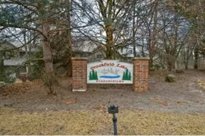 18755  Brookfield Lakes Dr, Brookfield, WI 53045 - Photo 1