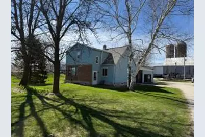 2109 E Tapawingo Rd, Mishicot, WI 54228 - Photo 1