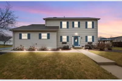 261  Pine St, Fredonia, WI 53021 - Photo 1