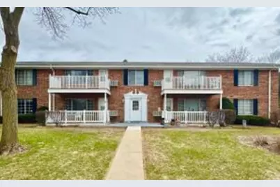 141  Linden Ln, Thiensville, WI 53092 - Photo 1