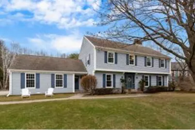 415 W White Oak Way, Mequon, WI 53092 - Photo 1