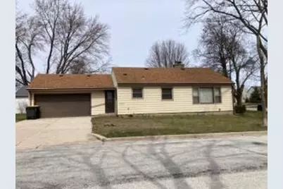 303 N 110th St, Wauwatosa, WI 53226 - Photo 1