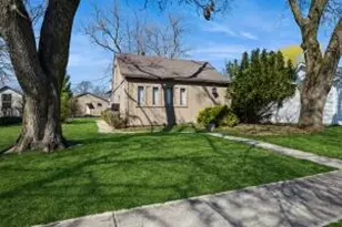 421 Water St, Lake Geneva, WI 53147 - Photo 1