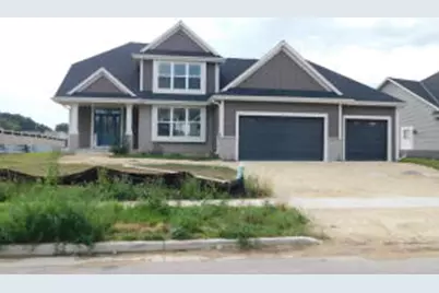 257  Candleberry Ln, Grafton, WI 53024 - Photo 1
