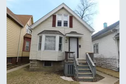 3754 N 6th St, Milwaukee, WI 53212 - Photo 1
