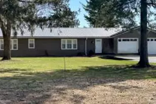 1429 Oconomowoc Ave, Watertown, WI 53094 - Photo 1