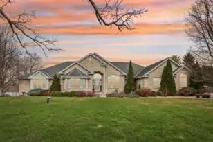 5101 Riverside Rd, Racine, WI 53185 - Photo 1