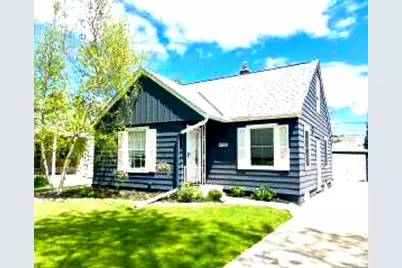 4728 N Diversey Blvd, Whitefish Bay, WI 53211 - Photo 1