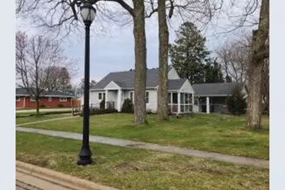 615 N Broad St, Elkhorn, WI 53121 - Photo 1