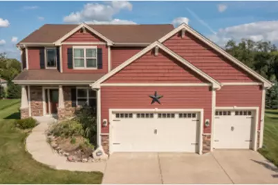 W225N8982  Jolyn Dr, Lisbon, WI 53089 - Photo 1