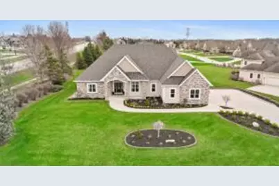 19940  Bradon Trl, Brookfield, WI 53045 - Photo 1