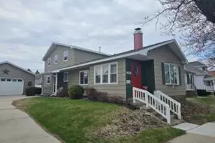 1234 S 19th St, Manitowoc, WI 54220 - Photo 1