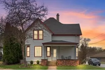 303 S Main St, Hartford, WI 53027 - Photo 1