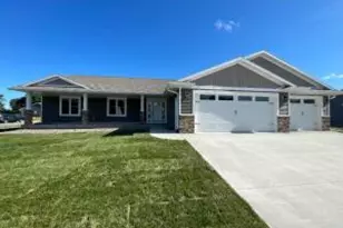 1937 Golden Gate Wy, Holmen, WI 54636 - Photo 1