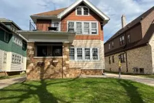 2562 N 68th St, Wauwatosa, WI 53213 - Photo 1